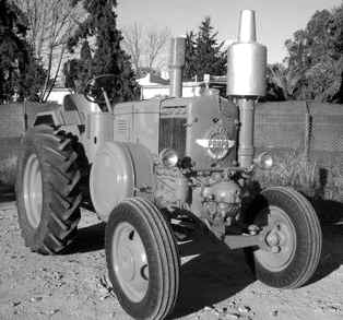 Tractor "PAMPA"