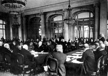 Tratado de Versalles Republica de Weimar Consecuencias Pago Reparaciones