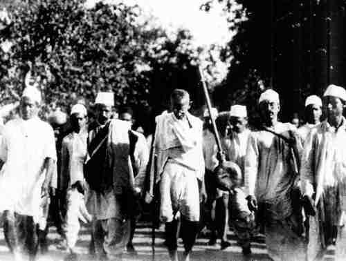 marcha de la sal de gandhi