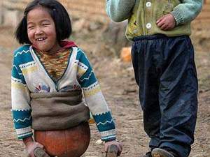 Vida de Injusticias de la Vida Niña Pelota de basquet Qian Hongyan