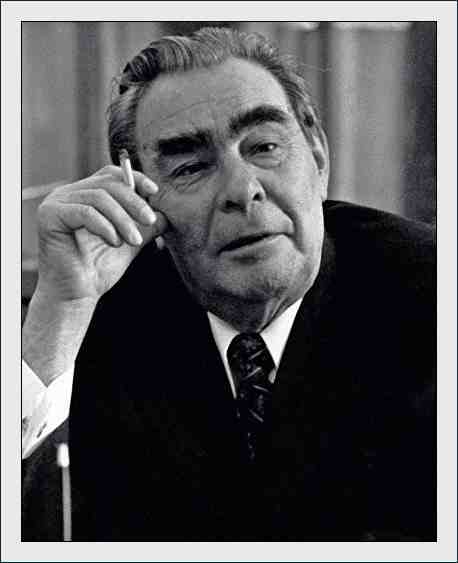 Biografía y Gobierno Socialista de Leonidas Brézhnev 