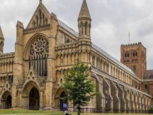 La Catedral Medieval Arquitectura