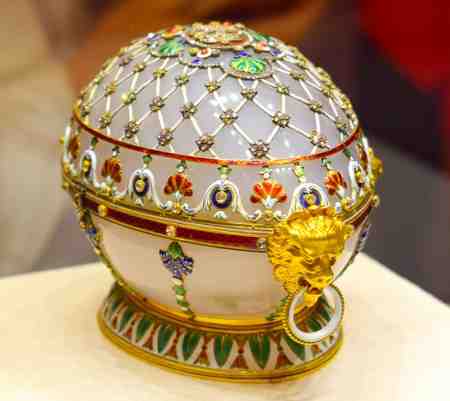 Historia de los Huevos de Fabergé Joyas Talladas de la Familia Real Romanov