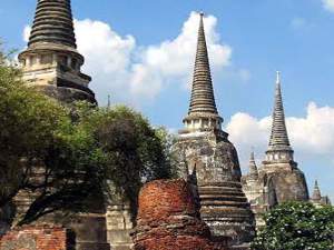 Ayuthaya:Ciudad Sagrada, Capital de Siam en Tailandia