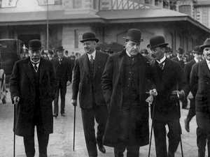 Vida de la Oligarquía