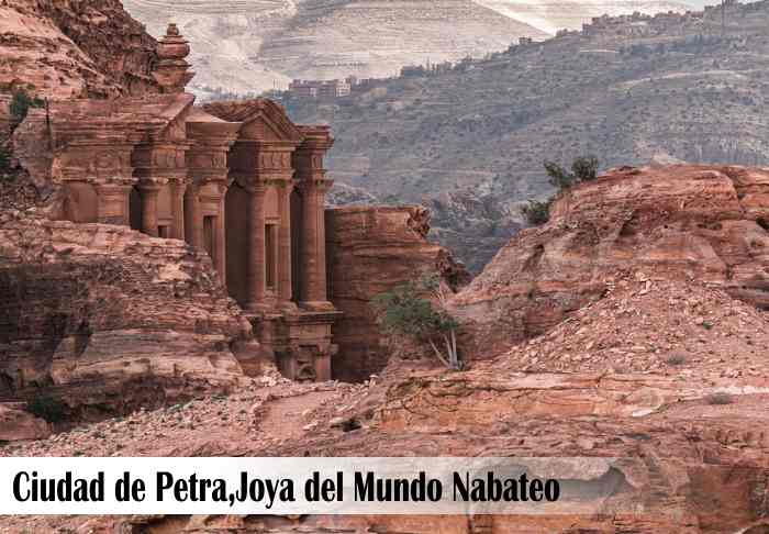 Petra Ciudad de Piedra en Jordania:Monumento Esculpido en la Roca