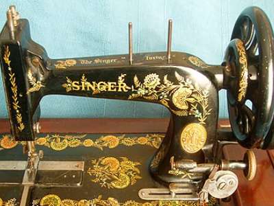 Historia Maquina de Coser